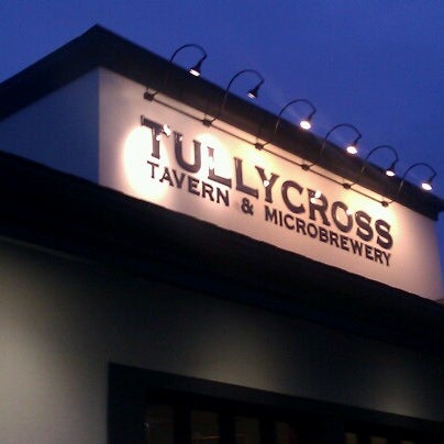 1/9/2013 tarihinde AKD320ziyaretçi tarafından Tullycross Tavern &amp; Microbrewery'de çekilen fotoğraf