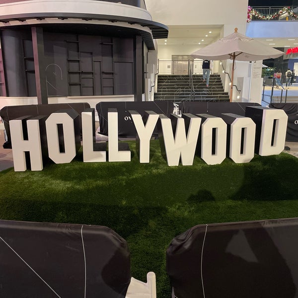 12/5/2022 tarihinde Rodrigo M.ziyaretçi tarafından Ovation Hollywood'de çekilen fotoğraf