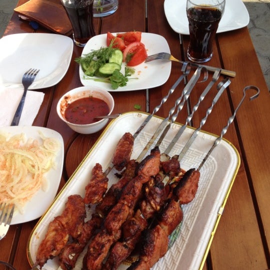 Шашлык киров. Шашлык кировский. Шашлык house. Ишимский мясокомбинат шашлык. Алматы шашлык на кирова.