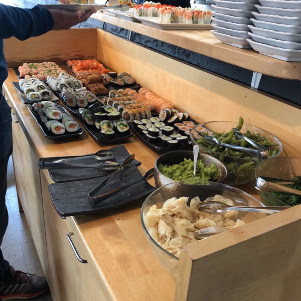 Photo taken at Sushi&#39;n&#39;Roll by Hannes J. on 8/23/2019