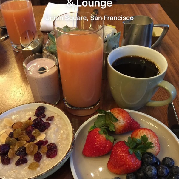 Photo taken at OneUP Restaurant &amp; Lounge by Julie V. on 12/22/2016