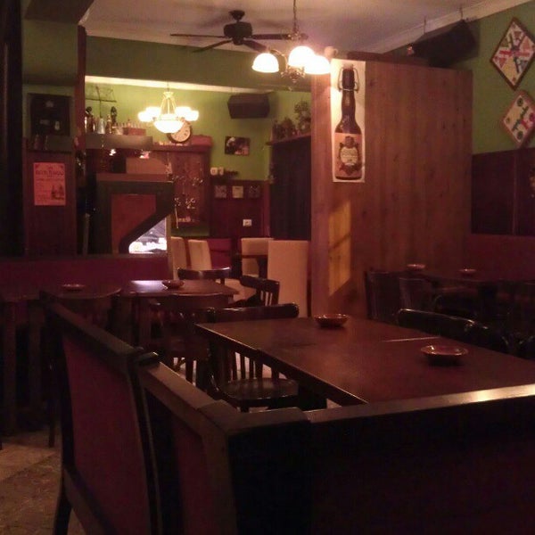 รูปภาพถ่ายที่ Café Barroco โดย Alberto B. เมื่อ 11/2/2012