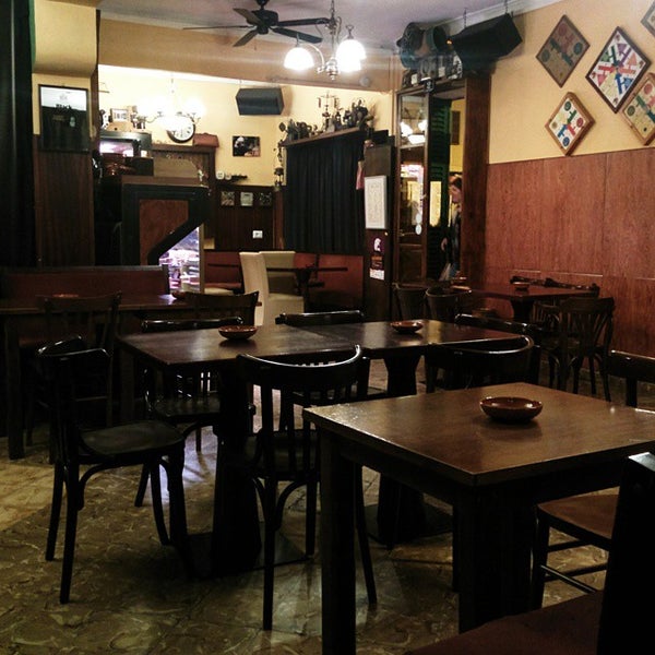 Photo taken at Café Barroco by Alberto B. on 10/31/2014