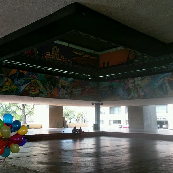 Foto tomada en Palacio Municipal de Monterrey  por Nacho V. el 3/2/2017