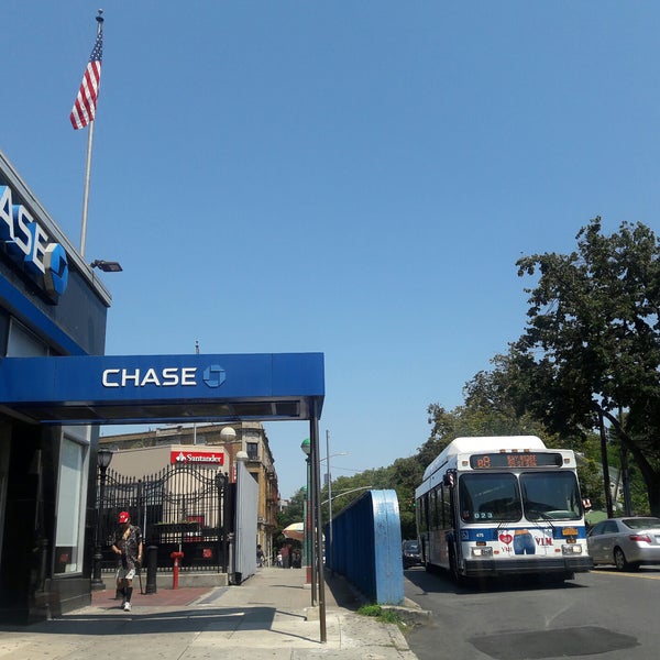 MTA Bus B8 Newkirk Plaza Flatbush Foster Ave (Newkirk Plaza)