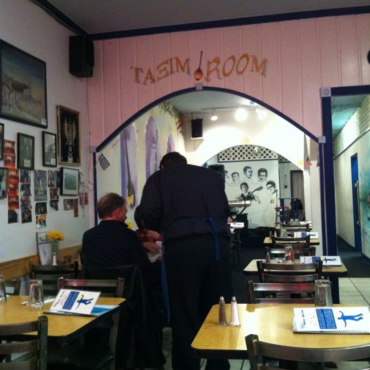 Photo taken at Taki&#39;s Mad Greek by Audrey on 11/11/2012