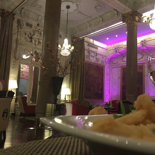 4/18/2016 tarihinde Giglia V.ziyaretçi tarafından Hotel Savoy'de çekilen fotoğraf
