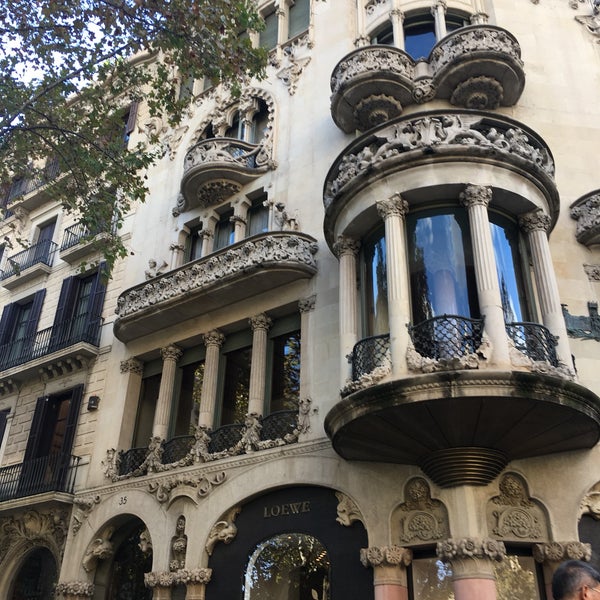 11/21/2018 tarihinde Junichi K.ziyaretçi tarafından Casa Lleó i Morera'de çekilen fotoğraf