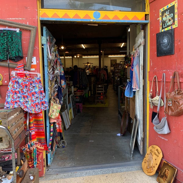 Bargain Center Bywater 3210 Dauphine St