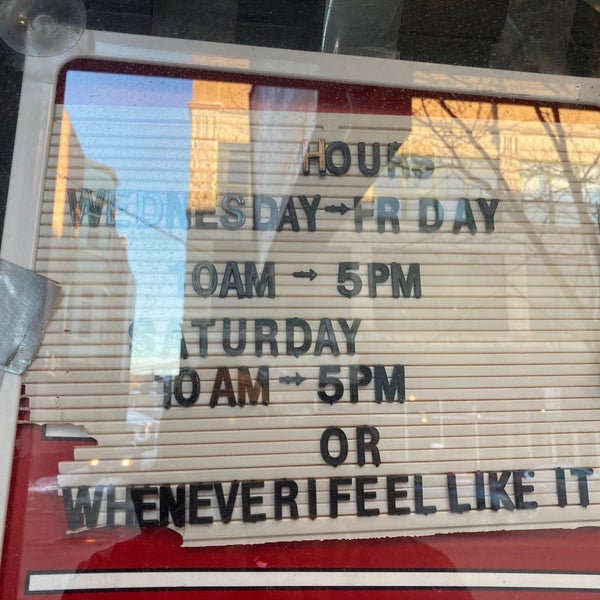 Groovin High Records Lakeview 2 tips from 120 visitors