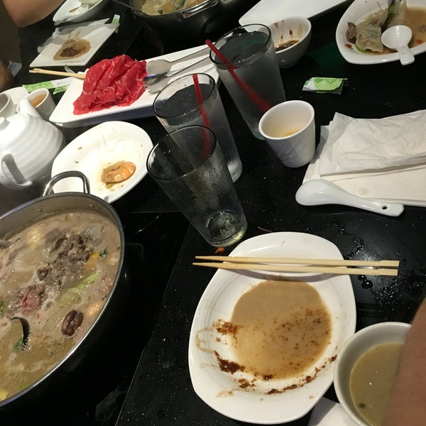 Photo taken at Happy Lamb Hot Pot, Bellevue by Find M. on 5/22/2016
