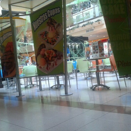 10/30/2012 tarihinde Sole G.ziyaretçi tarafından Mall Arauco Chillán'de çekilen fotoğraf