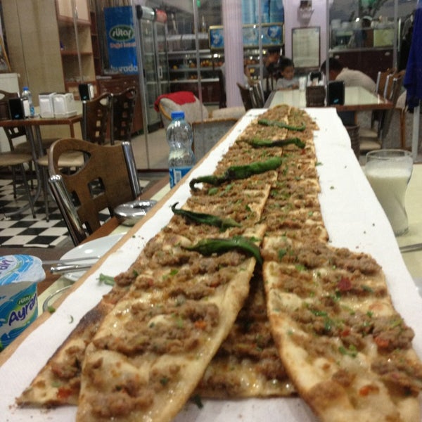 Mevlana Etli Ekmek &amp; Kebap Gölbaşı�da Türk Restoranı