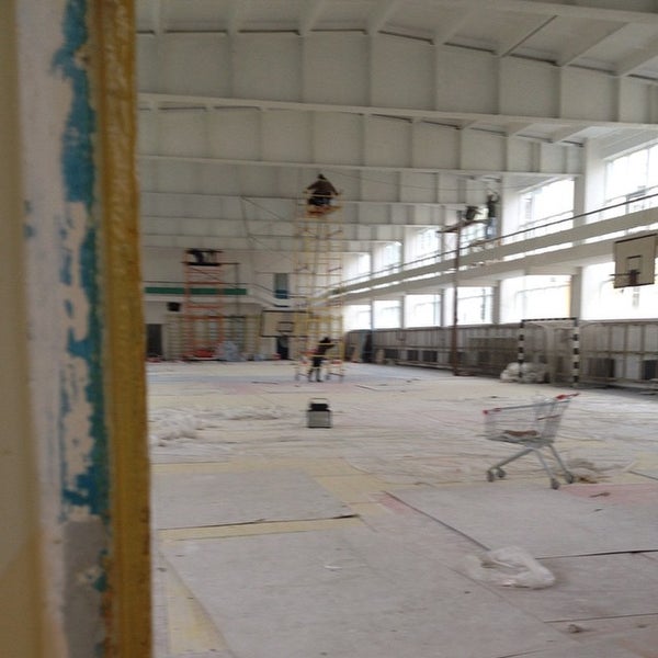 Дворец спорта парковка. Ступино дворец спорта парковка.