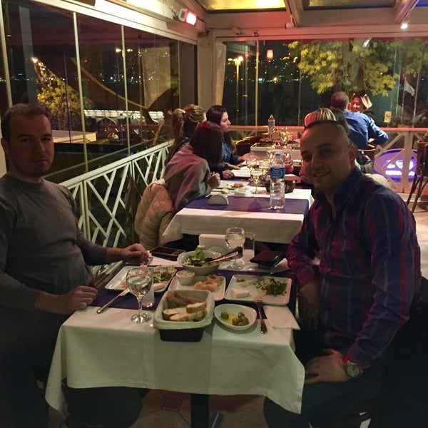 Foto diambil di My Deniz Restaurant oleh Serhat A. pada 4/21/2017