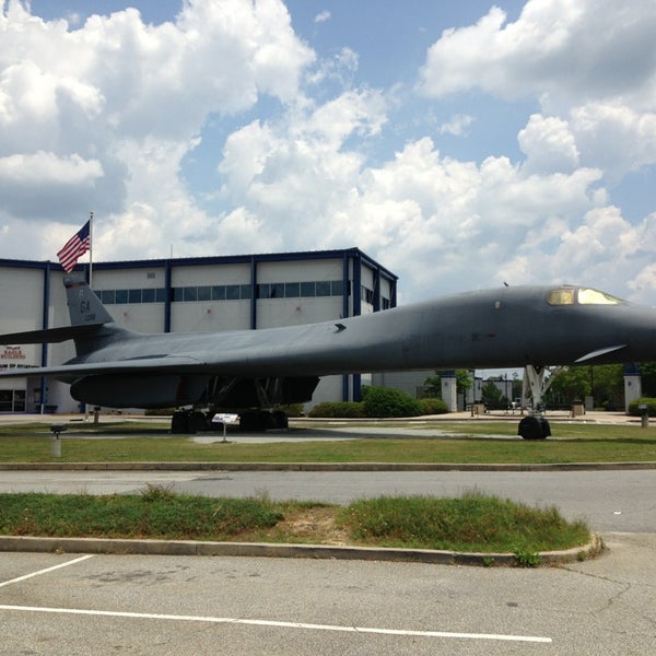 5/21/2013 tarihinde Richard A.ziyaretçi tarafından Museum of Aviation'de çekilen fotoğraf