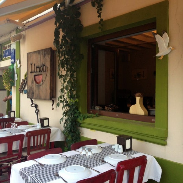 8/21/2013에 Ayşenur T.님이 Marina&#39;s Steak &amp; Fish Restaurant에서 찍은 사진