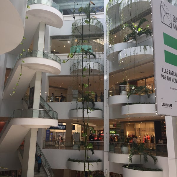 3/16/2017 tarihinde Juliana R.ziyaretçi tarafından Shopping Barra'de çekilen fotoğraf