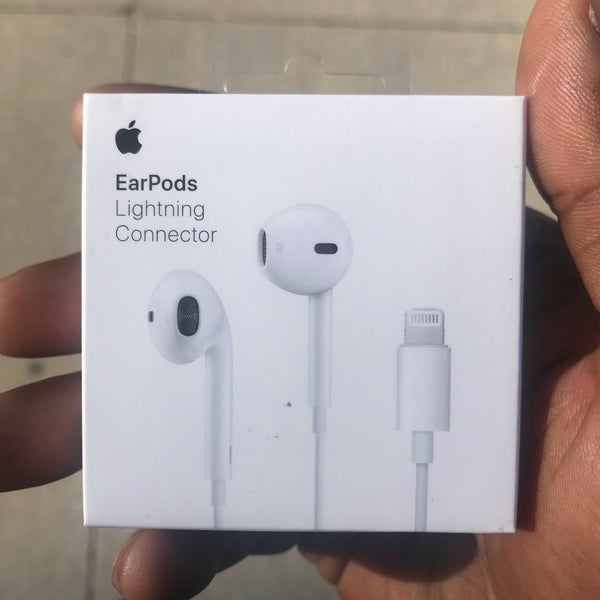 Photos at Apple Bayshore 5715 N Centerpark Way