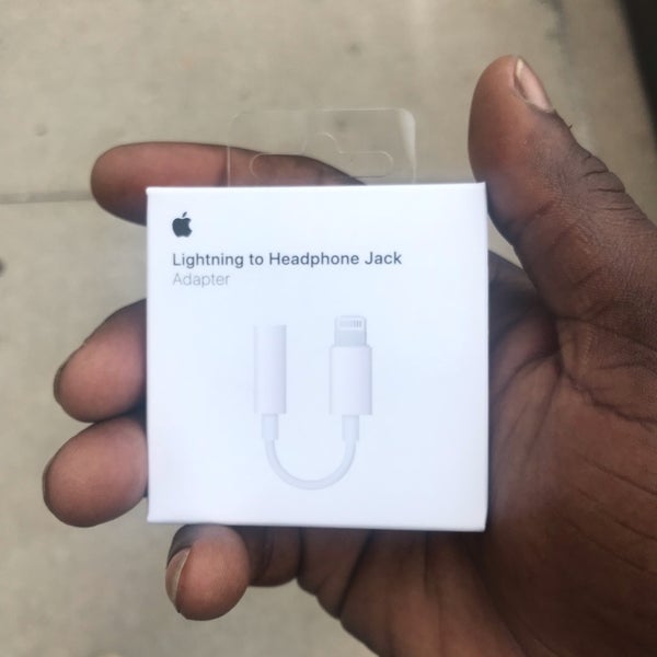 Photos at Apple Bayshore 5715 N Centerpark Way