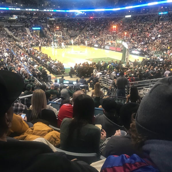 Снимок сделан в BMO Harris Bradley Center пользователем Josh C. 4/6/2018