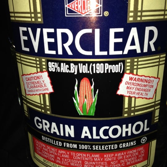 11/14/2012にKevin F.がFamily Beer and Liquorで撮った写真