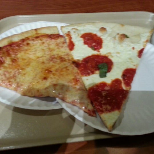 Photo taken at MontyQ&#39;s Brick Oven Pizza by Nick W. on 1/7/2013