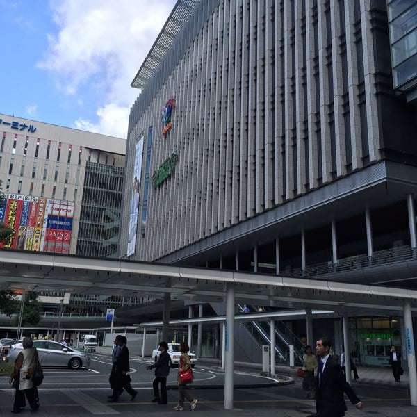 Снимок сделан в Hakata Station пользователем Junichi U. 9/10/2015
