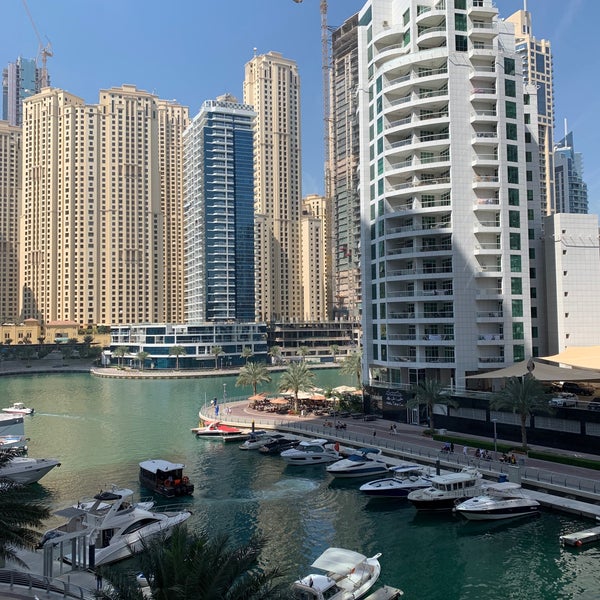 Photo taken at Address Dubai Marina by Wan Mohd Zikril on 3/7/2023