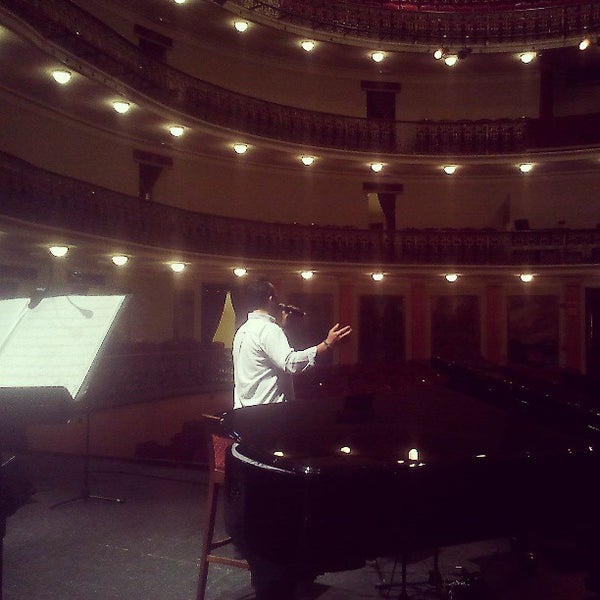 7/13/2013에 Yolanda Cordobés님이 Teatro Leal에서 찍은 사진