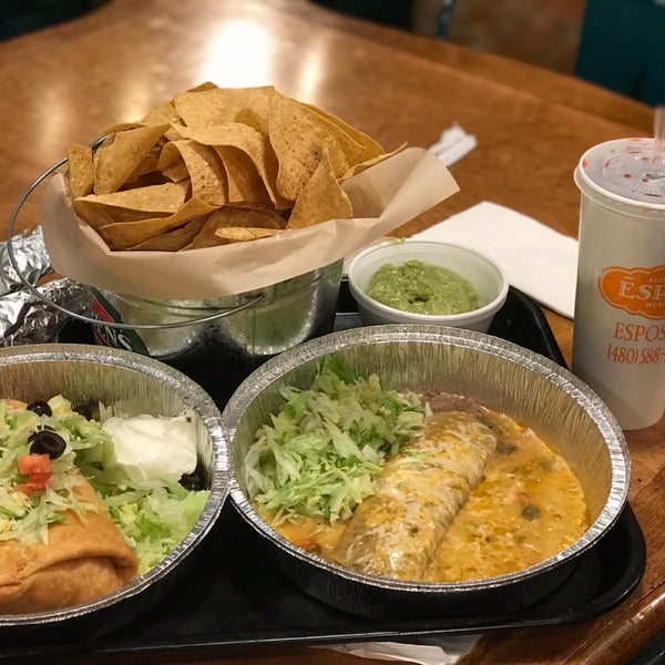 11/22/2018 tarihinde Shruti M.ziyaretçi tarafından Espo&#39;s Mexican Food'de çekilen fotoğraf