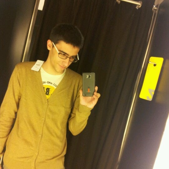 Pull & Bear Clothing Store in Novi Beograd