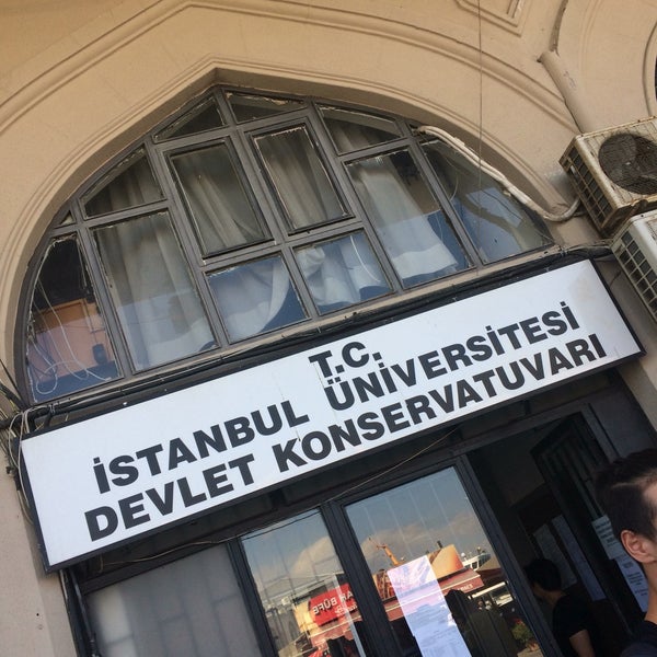 Photo taken at İstanbul Üniversitesi Devlet Konservatuvarı by Miss Deniss on 8/14/2018