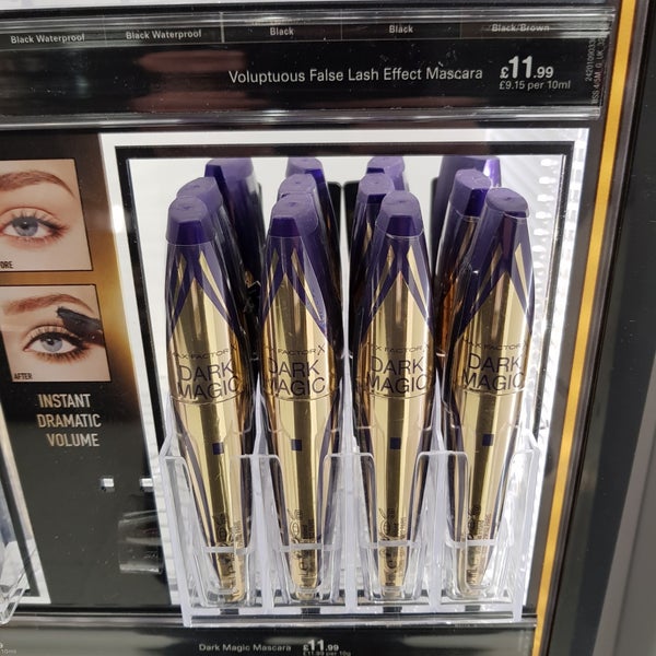 Boots Grangetown Cardiff Bay Retail Park