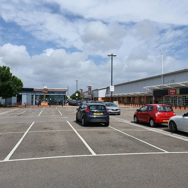 Cardiff Bay Retail Park Grangetown 2 tips de 223 visitantes