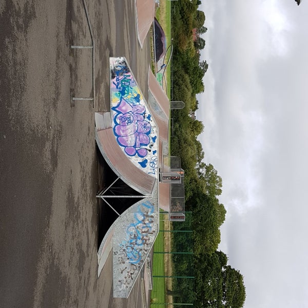 dinas-skate-park-skate-park