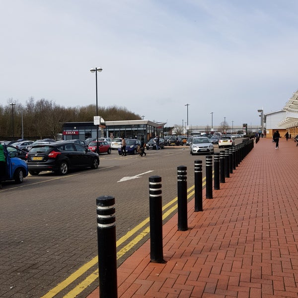 Cardiff Bay Retail Park Grangetown 2 tips de 227 visitantes