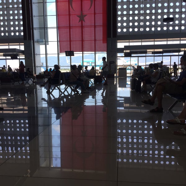 8/22/2021에 Caner님이 Balıkesir Koca Seyit Havalimanı (EDO)에서 찍은 사진