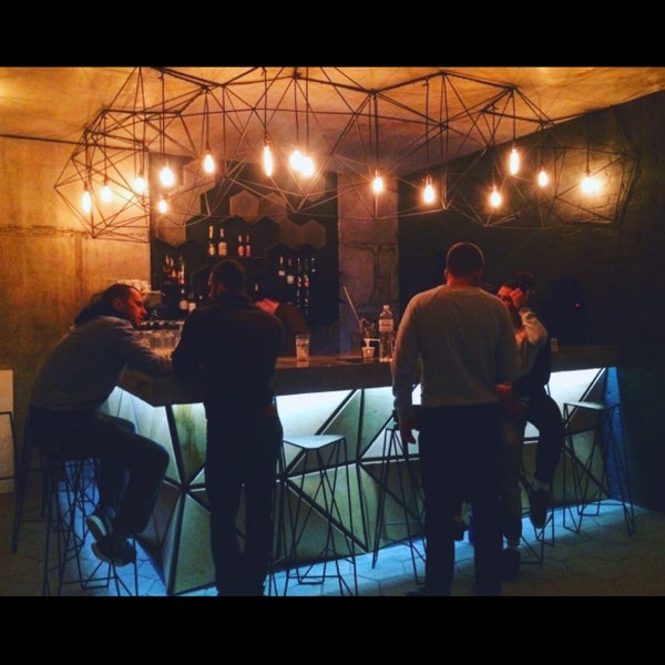 Money Talks Raw Bar