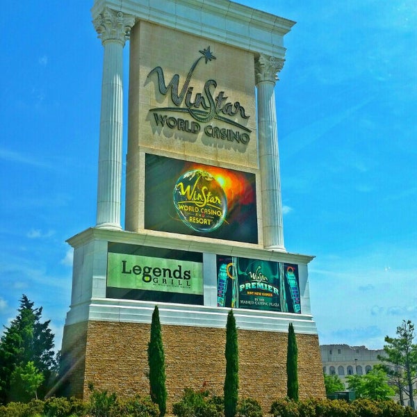 รูปภาพถ่ายที่ WinStar World Casino and Resort Bingo Hall โดย Faith H. เมื่อ 7/3/2016
