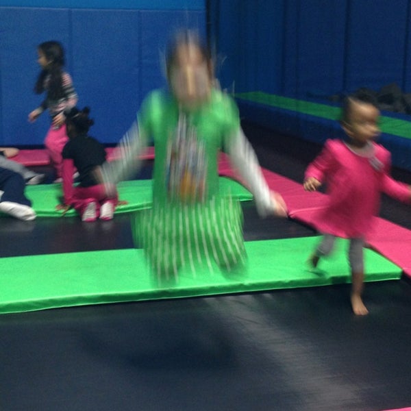 Photo taken at Bounce Trampoline Sports by Noah S. on 3/9/2013