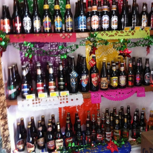 รูปภาพถ่ายที่ The Beer Company Guanajuato โดย Mayita D. เมื่อ 1/4/2013