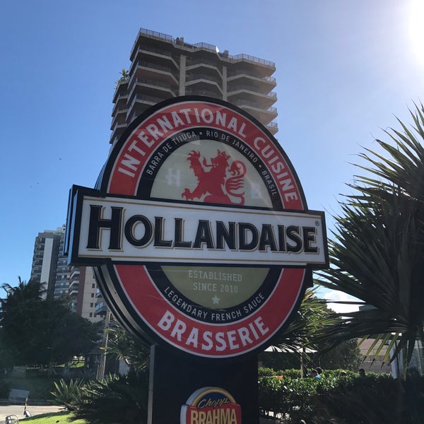 Foto tirada no(a) Hollandaise Brasserie por Ronaldo H. em 6/15/2017