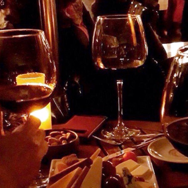10/26/2015にInci Ü.がMirror Restaurant &amp; Barで撮った写真