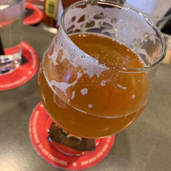 Photo taken at Scottsdale Beer Company by Mike H. on 2/5/2020