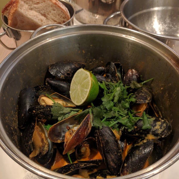 Foto scattata a Flex Mussels da Beth M. il 11/3/2019