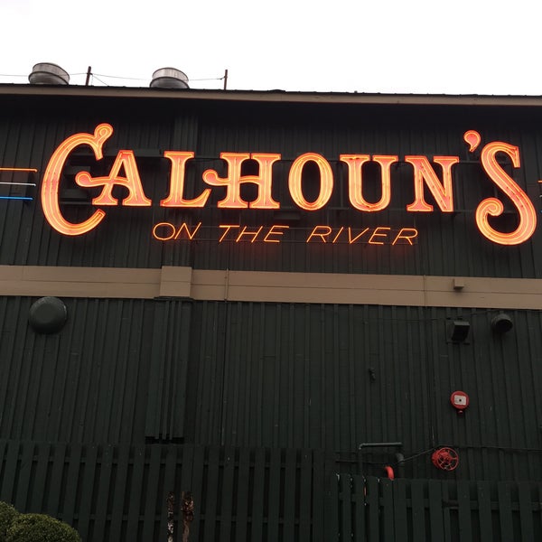 3/1/2017にJames M.がCalhoun&#39;s on the Riverで撮った写真