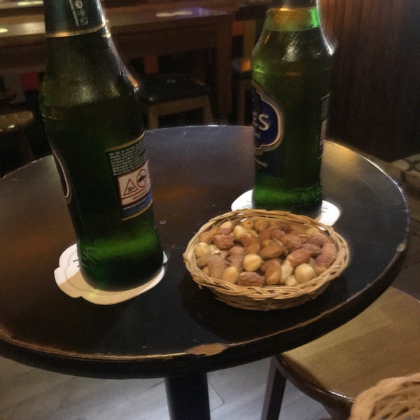 7/28/2019에 Qlalalks님이 Cinatı Cafe &amp; Bar에서 찍은 사진