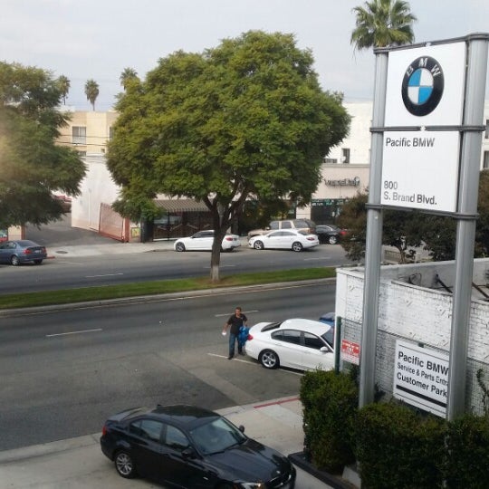 10/17/2014에 Stanko C.님이 Pacific BMW에서 찍은 사진
