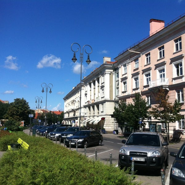 รูปภาพถ่ายที่ Vokiečių gatvė โดย Oleg S. เมื่อ 8/16/2013